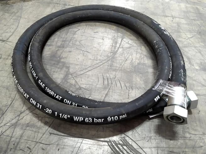 Шланг гидравлический F481CACA353520-3300, длина 3550 мм