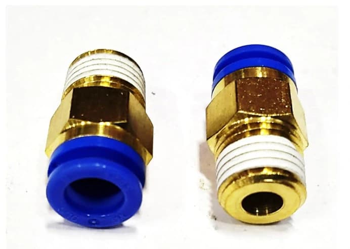 Штуцер резьбовой для соединения пневматических трубопроводов  KQH08-02S