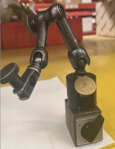 БУ Магнитная стойка шарнирного типа NOGA NF1021. 360 град. Усилие 320N. Основание 30х40х45