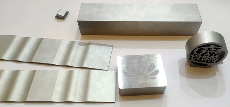 Прецизионный электроэрозионный проволочно-вырезной станок с молибденовой проволокой BQY630