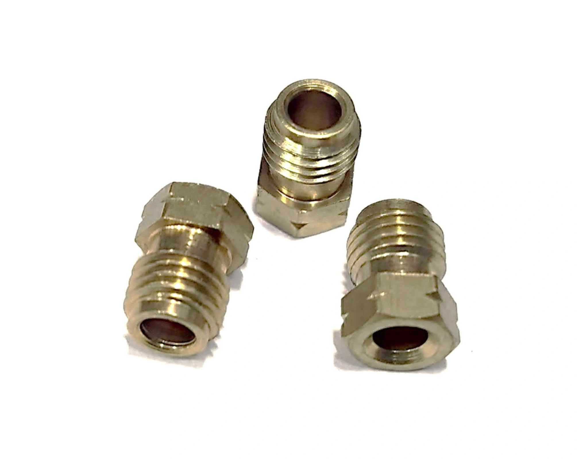 Соединительный штуцер системы смазки 15326C