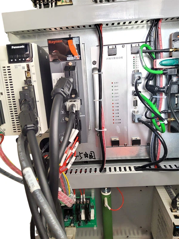 Электроэрозионный проволочно-вырезной станок с молибденовой проволокой BQ1080