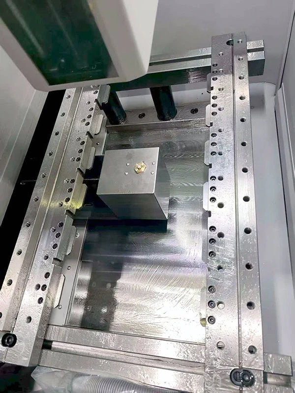 Прецизионный электроэрозионный проволочно-вырезной станок с молибденовой проволокой BQY500