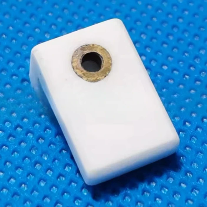 Направляющая узла заправки проволоки 18.5х12х8.8 мм, Mitsubishi MV/MP/MX